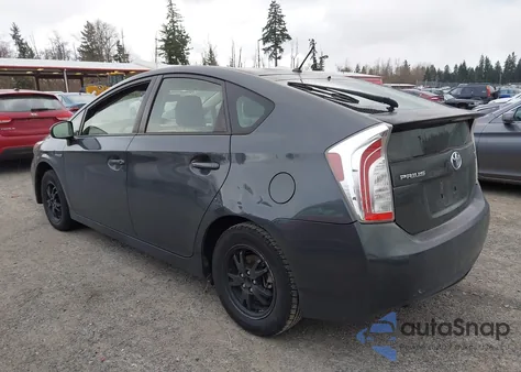 2013 Toyota Prius Two z USA, uszkodzony, nr VIN JTDKN3DU9D5620945